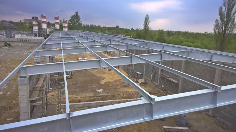 Budowa hali produkcyjno - magazynowej z częścią socjalną w Częstochowie - zdjęcie 4